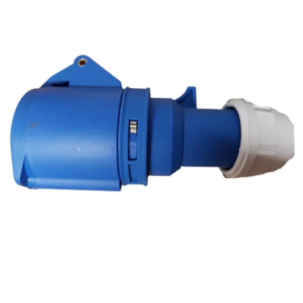 Phoenix Blue Trailing Socket 16 Amp