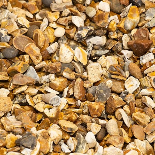 Barleystone Golden Flint 20mm Garden Stone 25kgs