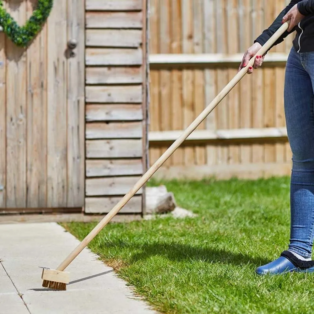 Useful - Patio Brush + Spare Head