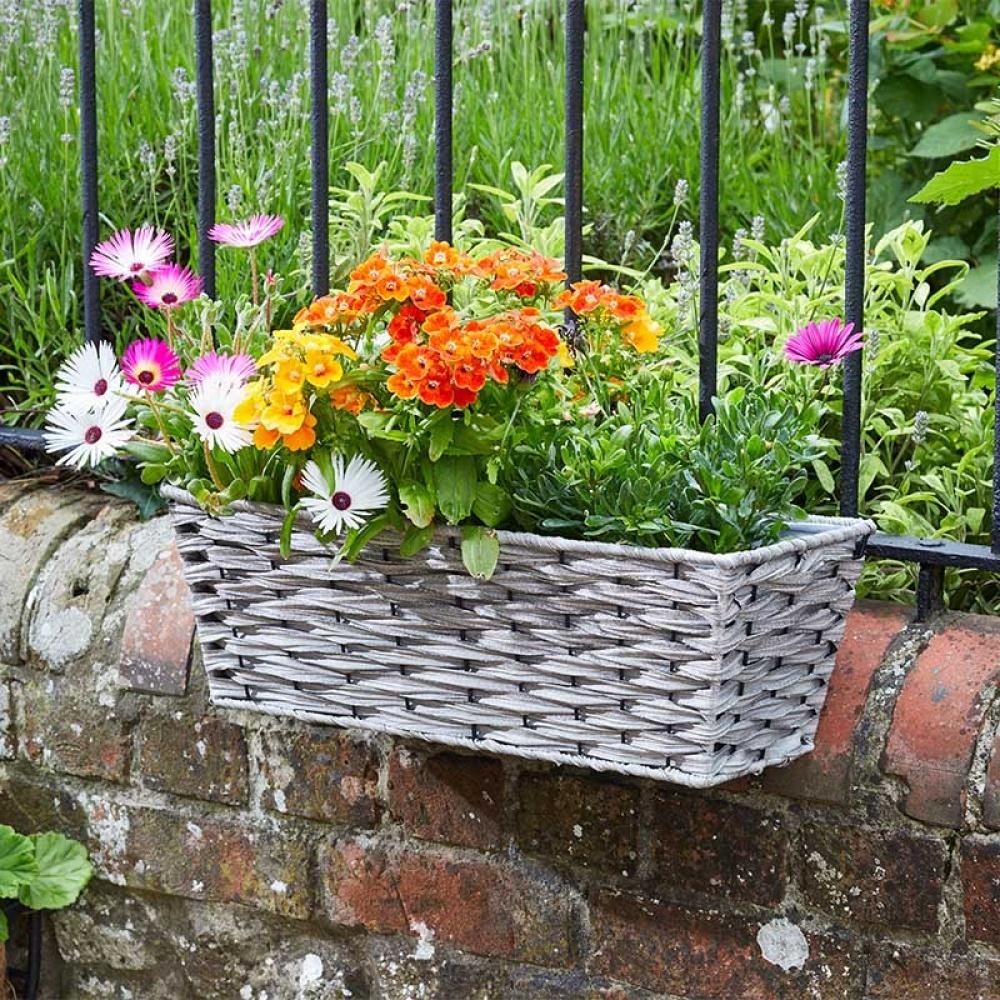 Smart Garden - 19In Bari Faux Rattan Planter - Soft Grey